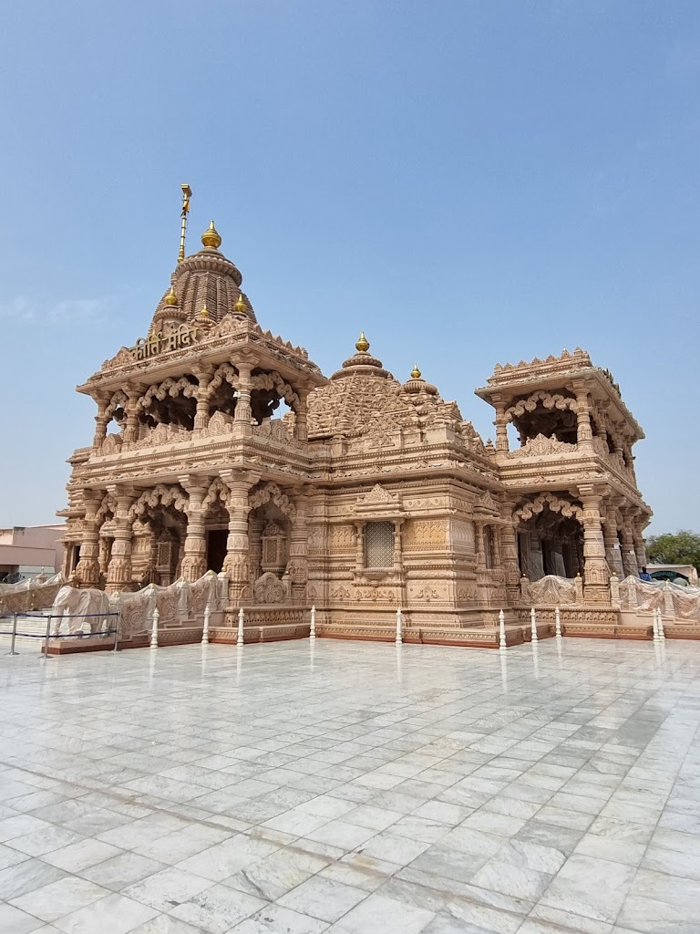 kirti mandir side view