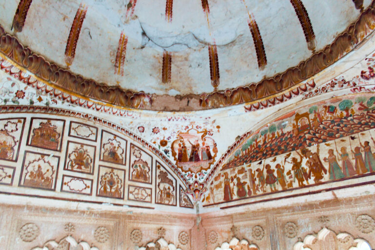 paintings on ceilings in kusum sarovar