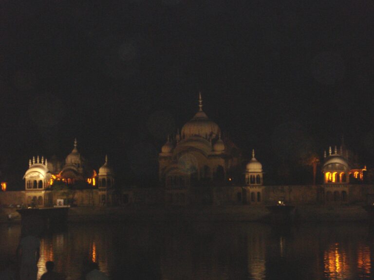 night view of kusum sarovar