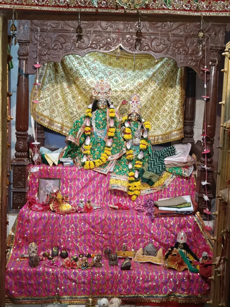 deity at bhandirvan